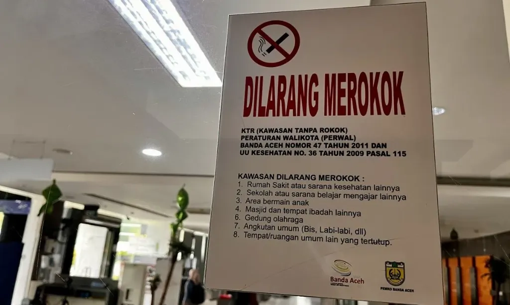 <p>PHRI Jakarta: Rancangan Perda Kawasan Tanpa Rokok Ancam 600 Ribu Pekerja Horeka</p>
