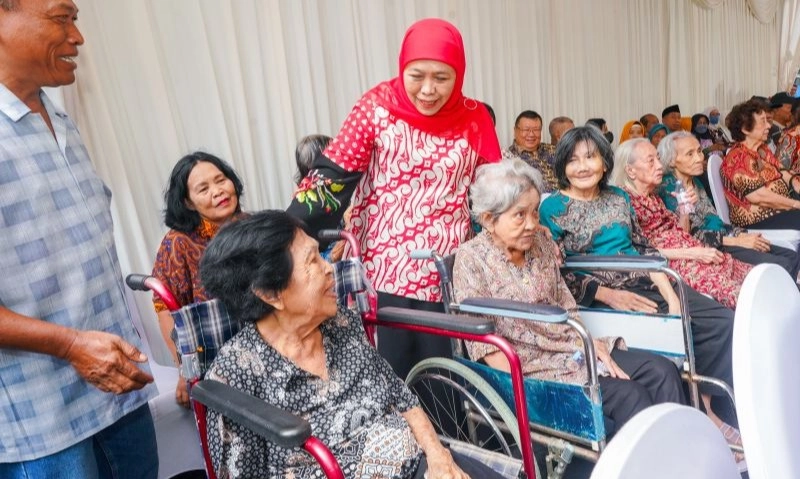 <p>Kasus Dana Hibah Jatim, KPK Buka Peluang Periksa Khofifah</p>