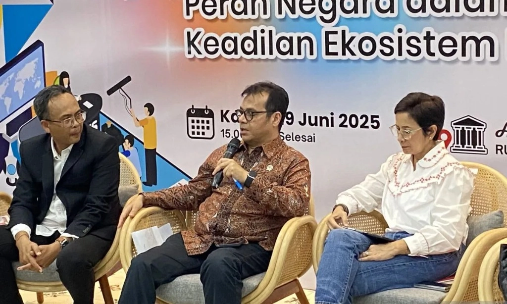 <p>Revisi UU Penyiaran Redefinisi &quot;Broadcasting&quot;</p>