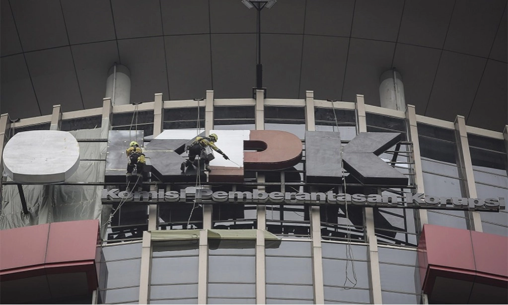 <p>Korupsi Haji, KPK Bisa Panggil Eks Menag Yaqut Cholil Qoumas</p>