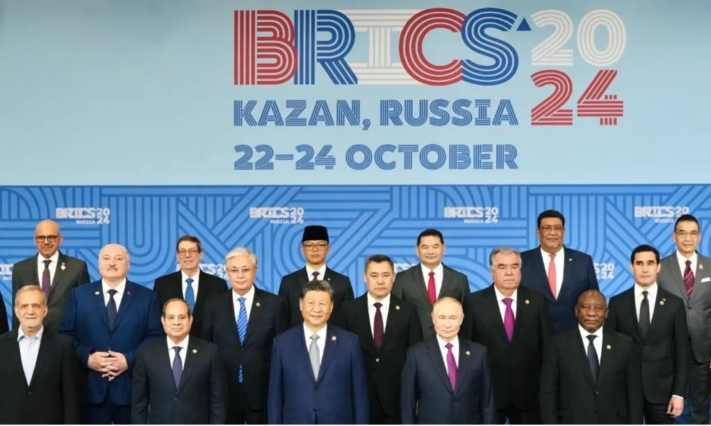 <p id="isPasted">Pengamat Beberkan &lsquo;Ranjau&rsquo; Dalam Keanggotan Indonesia Di BRICS</p>