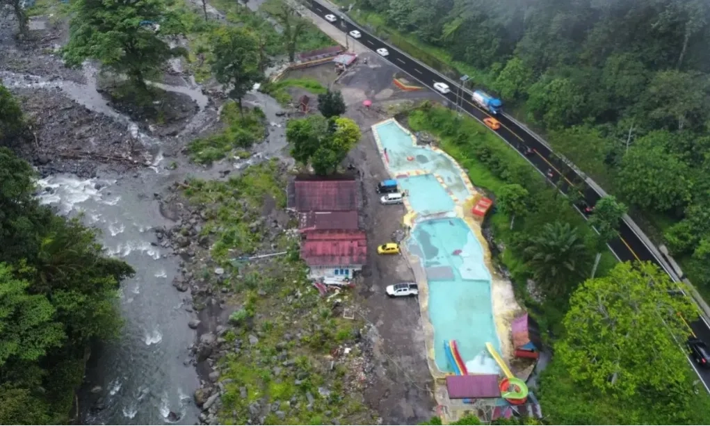 <p>Taman Wisata Megamendung Jadi Cagar Alam</p>