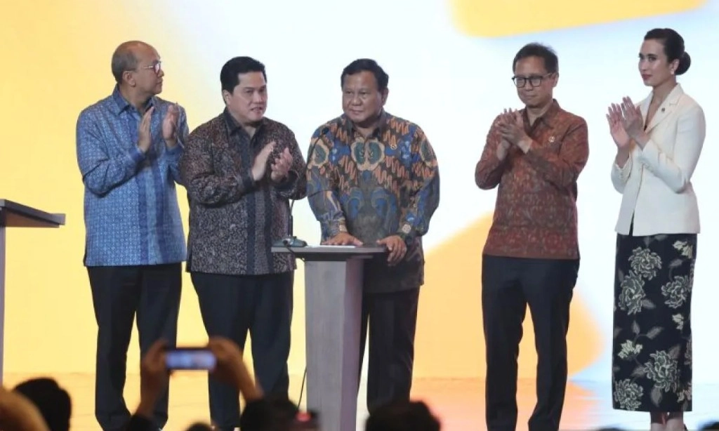 <p>Prabowo Minta Menteri Atasi Kekurangan Dokter</p>