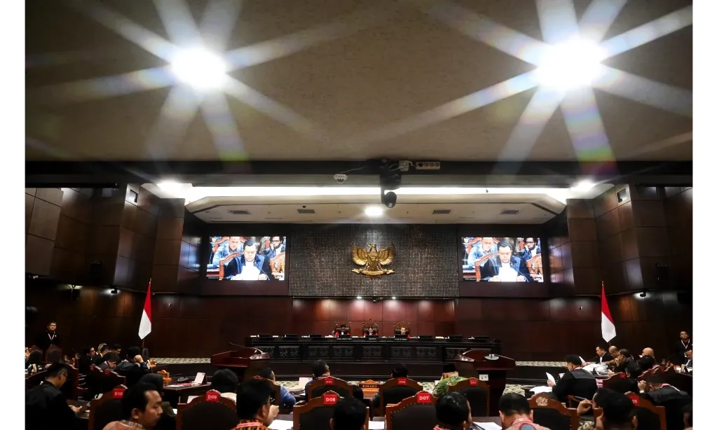 <p>Pemprov Babel Siapkan Belasan Advokat Gugat Pulau Tujuh</p>