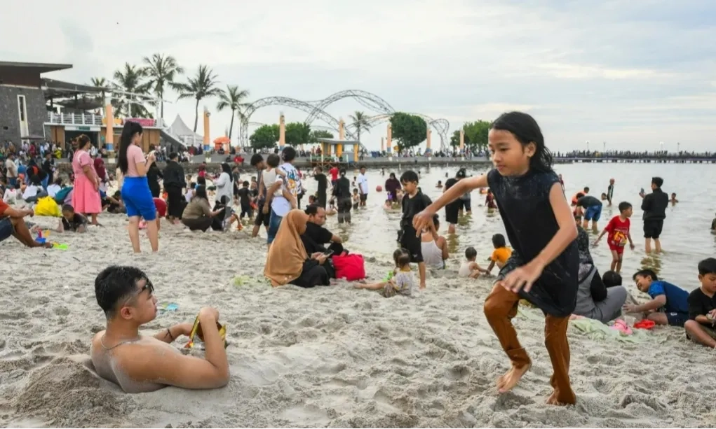 <p><em>Weekend</em> Ini Motor Yamaha Gratis Masuk Ancol</p>