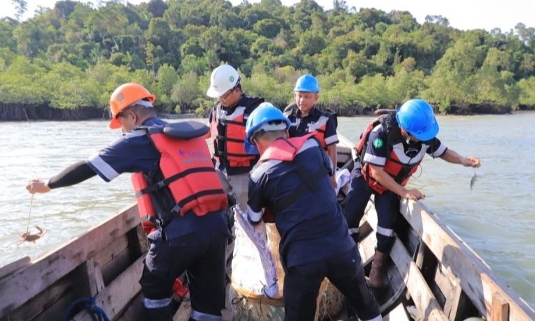 <p>PT Timah Restocking Ribuan Ekor Kepiting di Pulau Kundur</p>