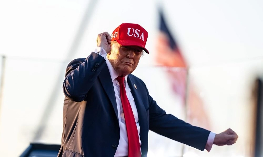 <p>Trump Resmi Umumkan Tarif Resiprokal, RI Tetap Kena 32%!</p>