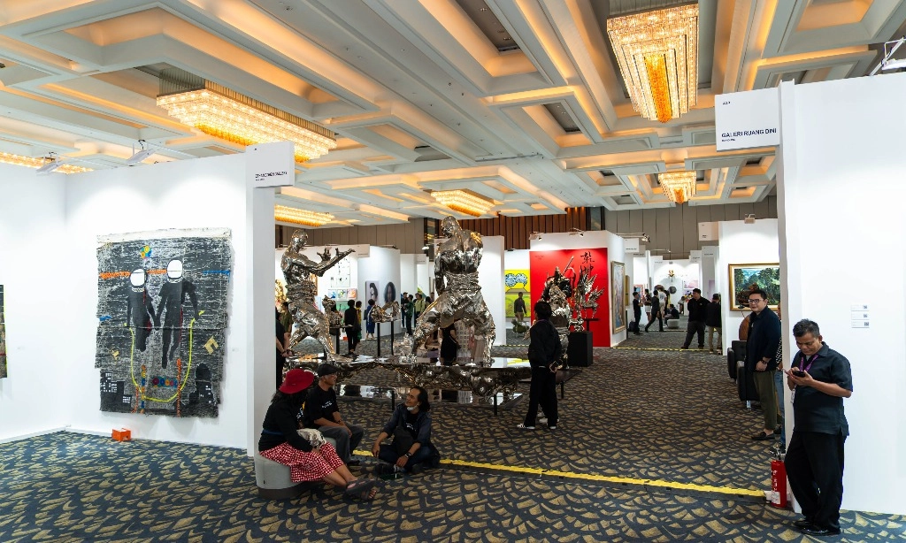 <p id="isPasted">Kembali Hadir, ArtMoments Jakarta 2025 Usung Tema &quot;Restoration&quot;</p>