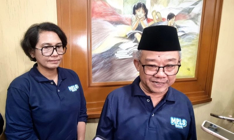 <p>Menteri Mu&#39;ti Pesan MPLS Bukan Ajang Perpeloncoan</p>