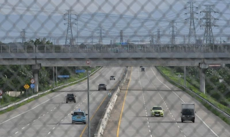 <p id="isPasted">Menteri PU Janji Cek Tarif Jalan Tol Cibitung-Cilincing</p>