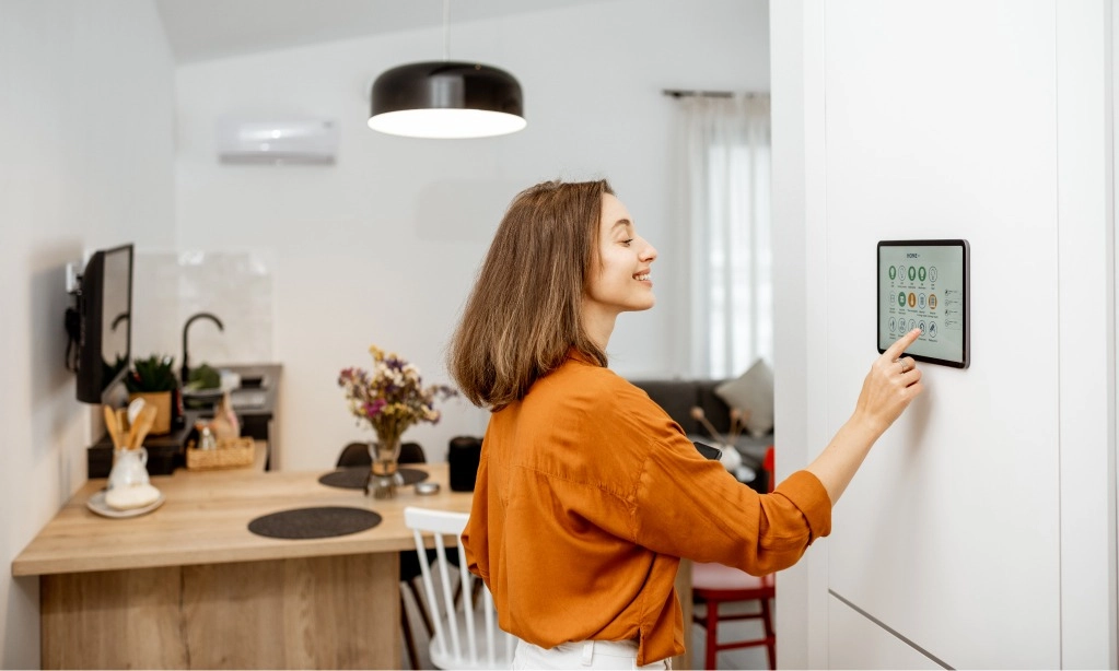 <p id="isPasted">Rawan Diretas, Ini Tips Lindungi Perangkat <em>Smart Home</em></p>
