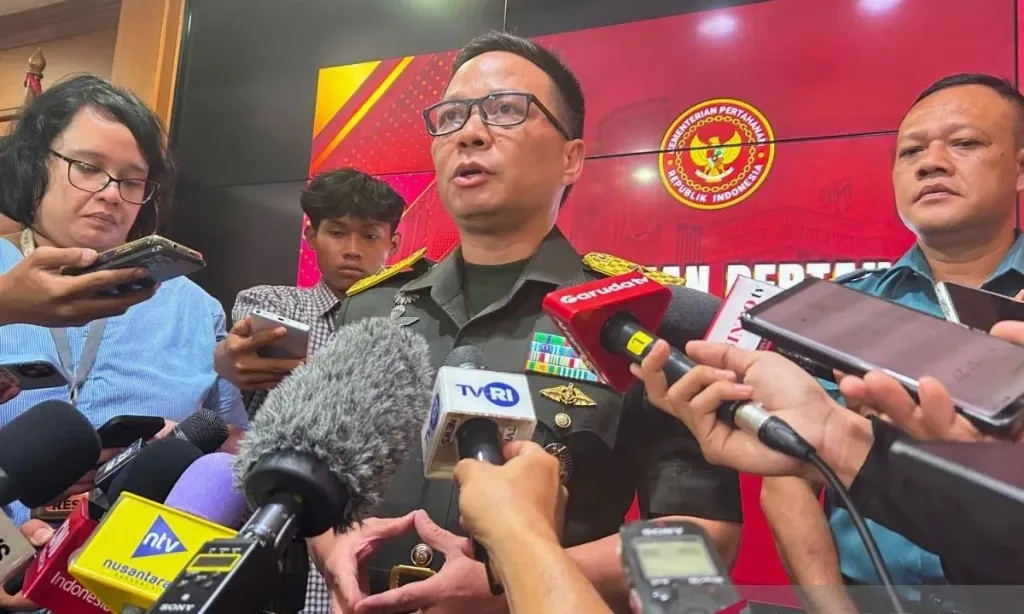 <p>Kemenhan Pastikan Situs Lama Dibobol <em>Hacker</em></p>