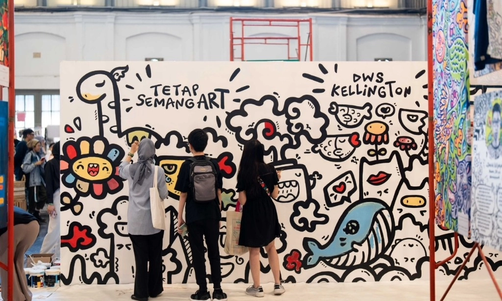 <p id="isPasted">TERASI 2025 Ruang Inklusif Bagi 54 Ilustrator Lokal Merayakan Kreativitas</p>