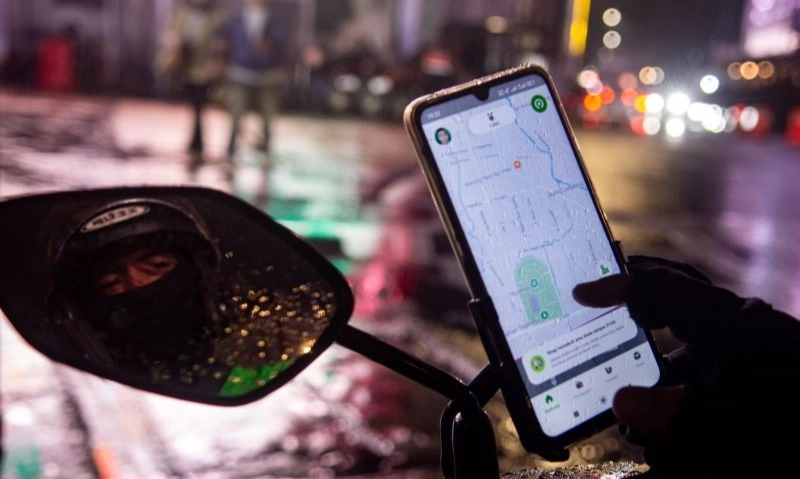 <p>Grab Siap Kaji Ulang Tarif Ojol, Usul Komisi 10% Ditolak</p>