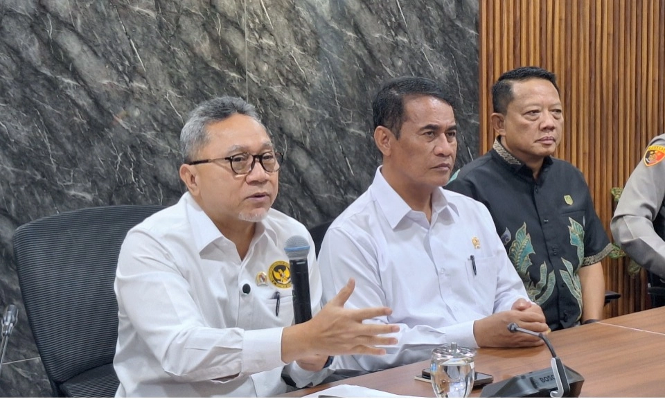 <p>Imbas Ramai Beras Oplos, Pemerintah Hapus Beras Premium dan Medium</p>