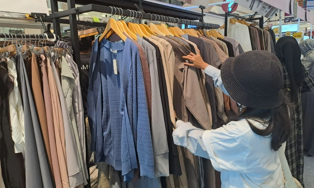 <p>Fenomena Rojali dan Rohana Jadi Tantangan Pelaku UMKM Gaet Pembeli</p>