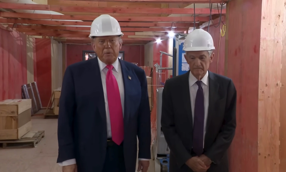 <p>Rupiah Melemah! Trump Hentikan Rencana Ganti Bos The Fed</p>