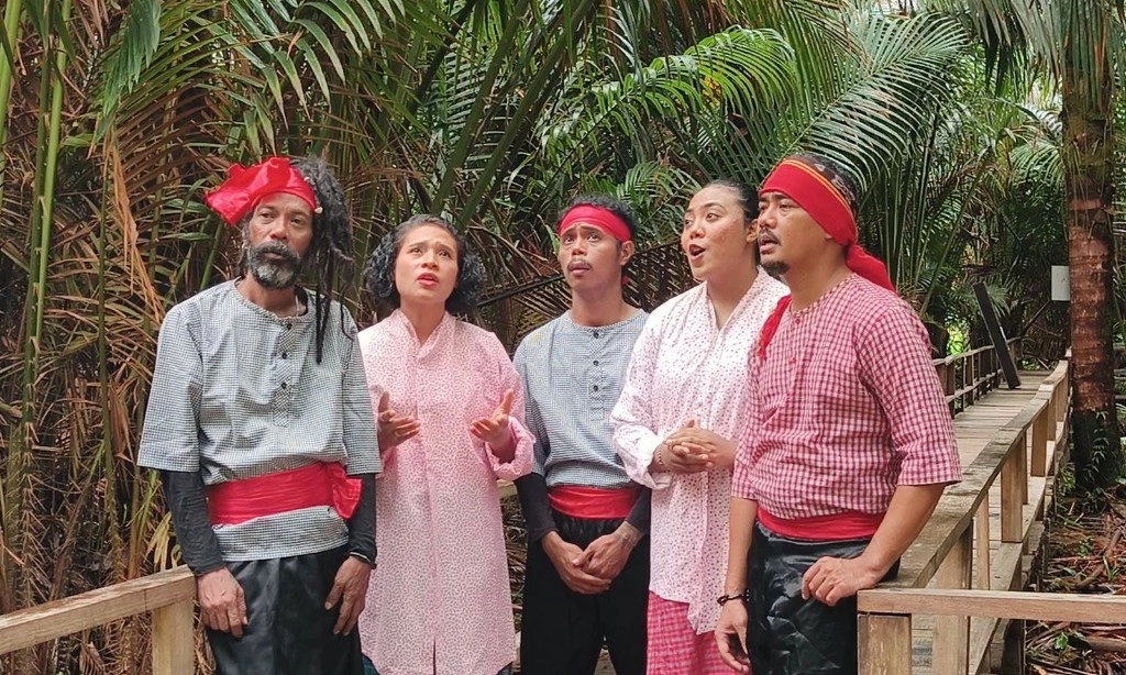 <p>Mendorong Tumbuh Industri Musik Dari Daerah</p>