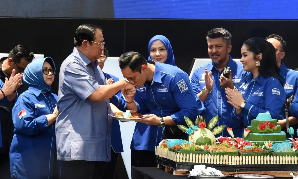 <p>Demokrat Tolak Tudingan Aktor Ijazah Palsu Jokowi</p>