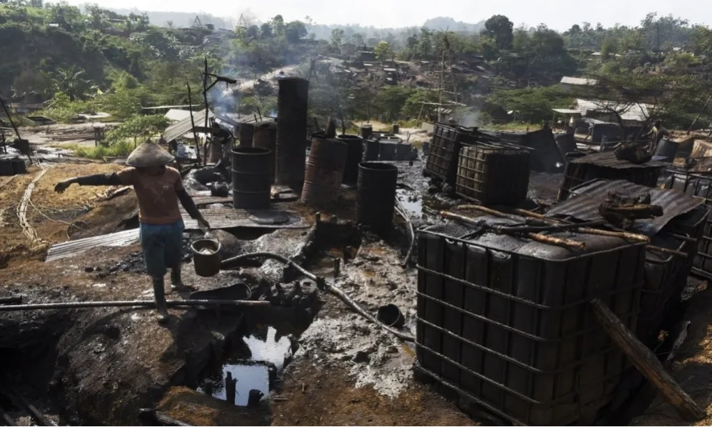 <p>Pengusaha UMKM Akan Kelola Sumur Minyak Tua</p>