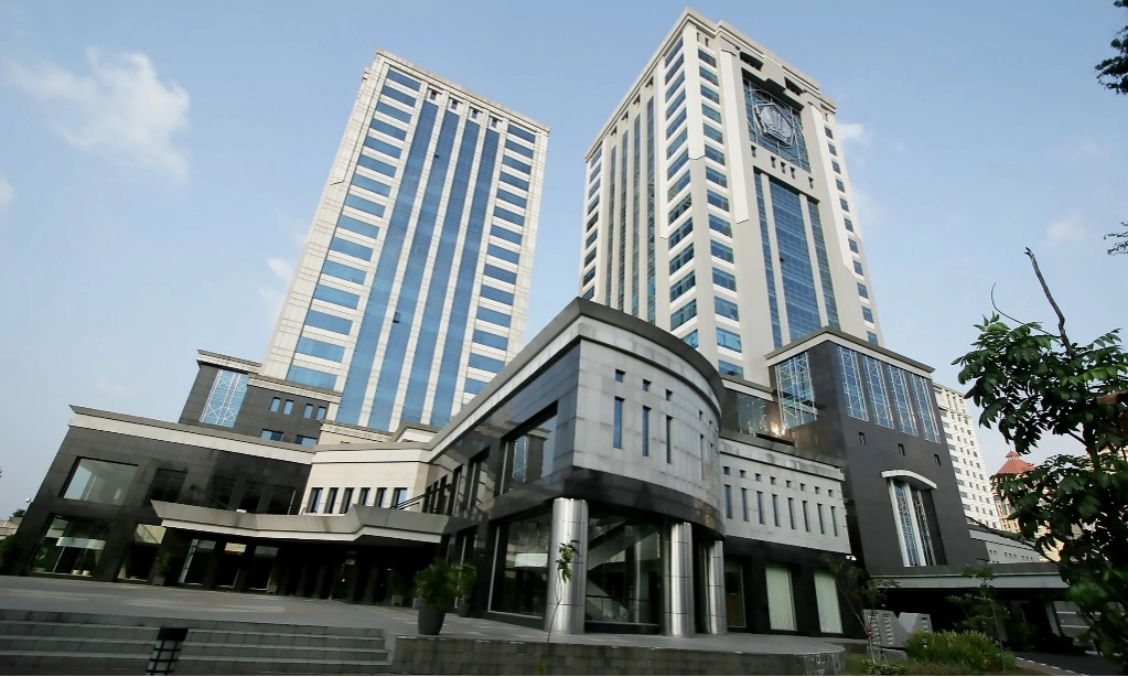 <p id="isPasted">Dapat Rating Kredit BBB dari S&amp;P, Ini Tanggapan BI dan Kemenkeu</p>