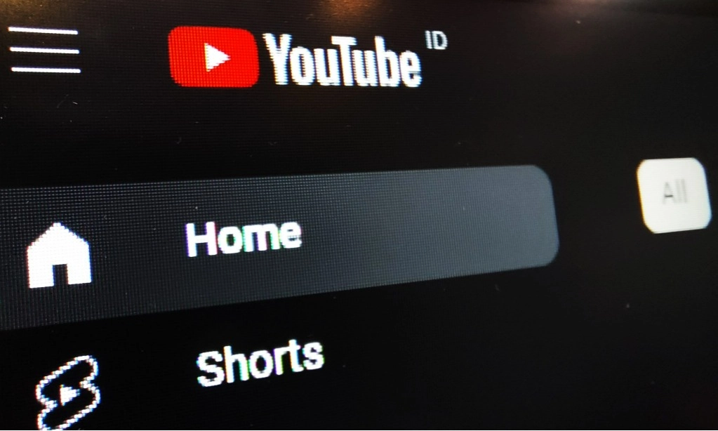 <p>YouTube Deteksi Usia Pengguna, Batasi Konten Usia Anak Dan Remaja</p>