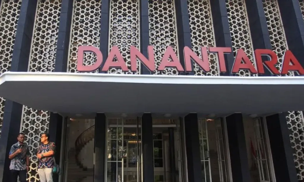 <p>Danantara Wadahi Pertamina-PLN Kembangkan Geothermal Via Investasi Rp88,45 T</p>