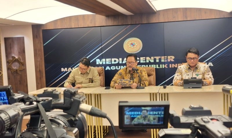 <p>MA Akan Panggil Hakim Perkara Tom Lembong</p>