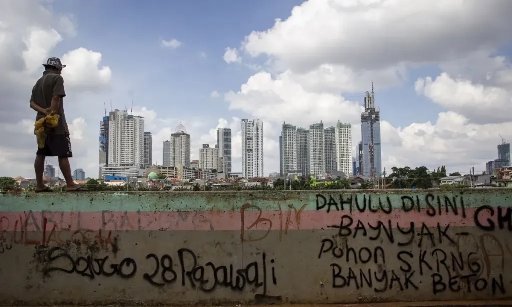 <p dir="auto" id="isPasted">Indef Beberkan Kejanggalan Data BPS Soal Pertumbuhan Ekonomi 5,12%</p>