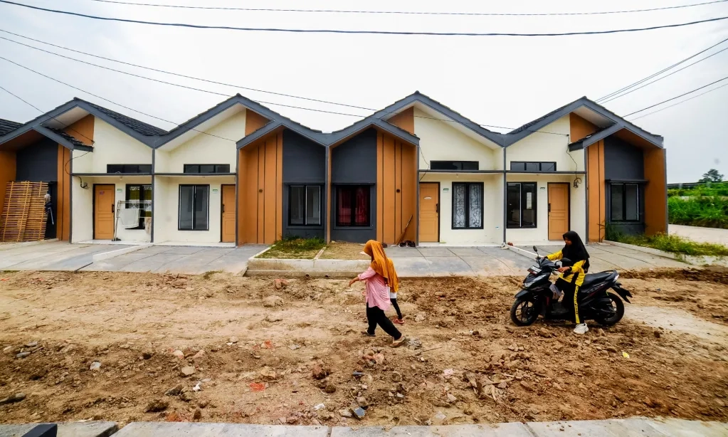 <p id="isPasted">BNI-SMF Integrasikan Layanan Pembayaran Digital, Dukung Program 3 Juta Rumah</p>