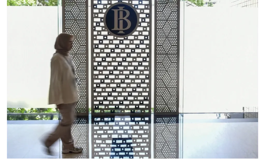 <p>2 Anggota DPR Diduga Terima Rp28,38 M Dari CSR BI&nbsp;</p>