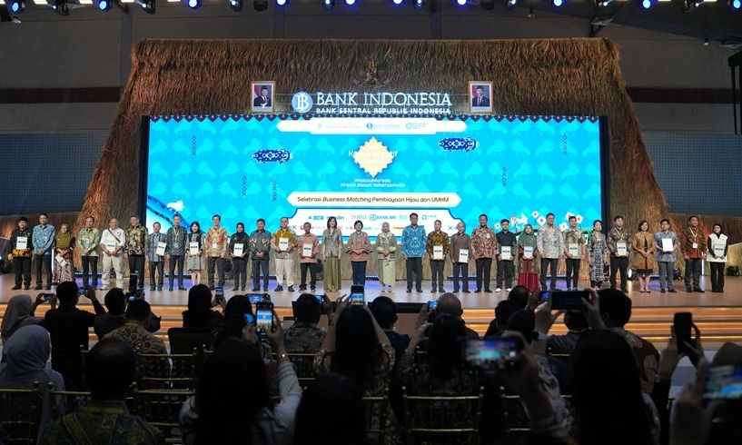 <p dir="auto" id="isPasted">BI: Perubahan Iklim Rugikan PDB 40%, Pembiayaan Hijau Mendesak</p>