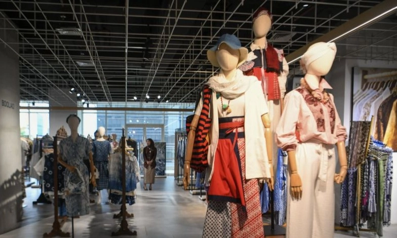 <p id="isPasted">Cerminkan Ekonomi RI, Prasasti Tak Ragukan Data BPS Kuartal II</p>