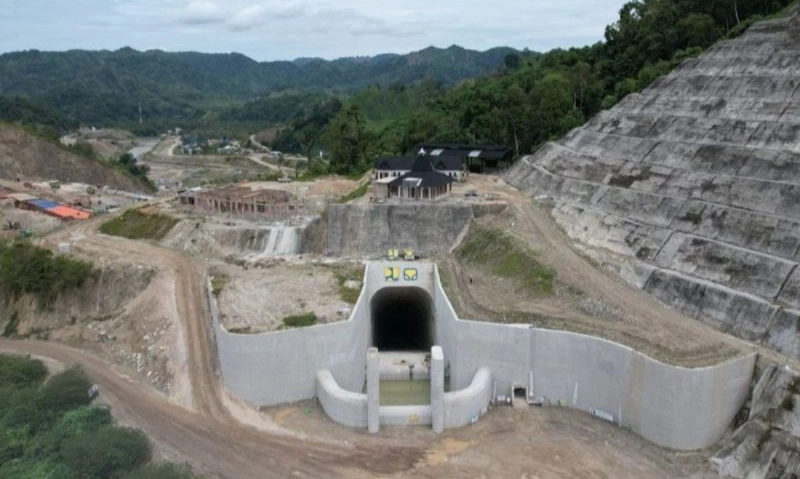 <p id="isPasted">Menteri PU: Bendungan Bulango Ulu Dukung Ketahanan Pangan</p>