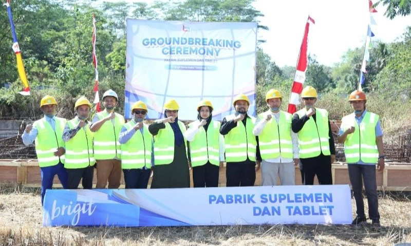 <p id="isPasted">Brigit Biofarmaka <em>Groundbreaking</em> Pabrik Baru Di Sukoharjo</p>