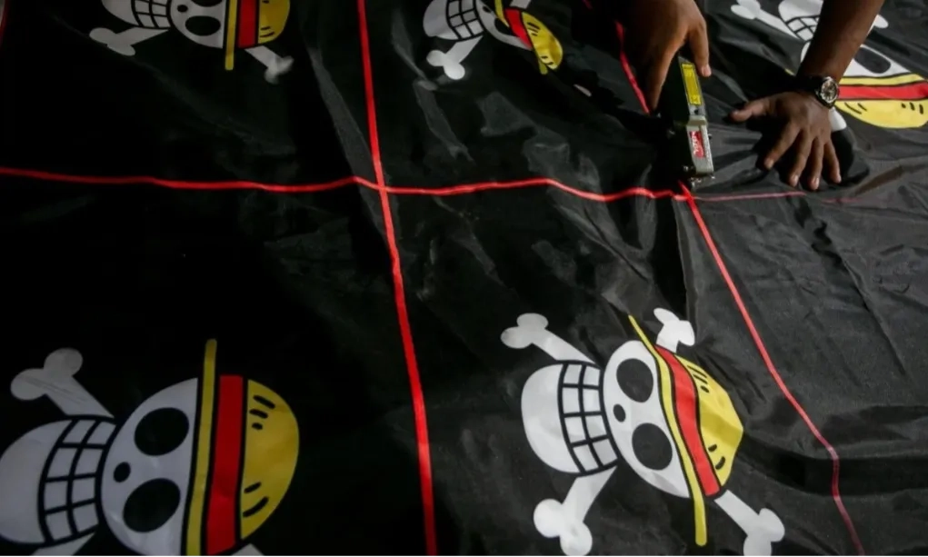 <p>Puan: Bendera One Piece Cara Kreatif Dari Kritik Masyarakat</p>