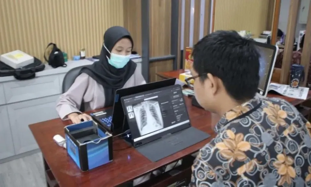 <p>Anggaran Penanganan TB 2026 Merosot 16,12% Jadi Rp2,01 T</p>