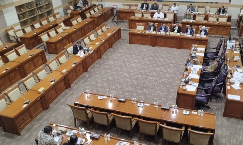 <p>Inosentius Samsul Calon Hakim MK Pengganti Arief Hidayat</p>