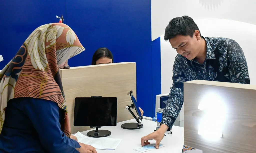 <p id="isPasted">Tergoresnya Rasa Nyaman Penabung</p>