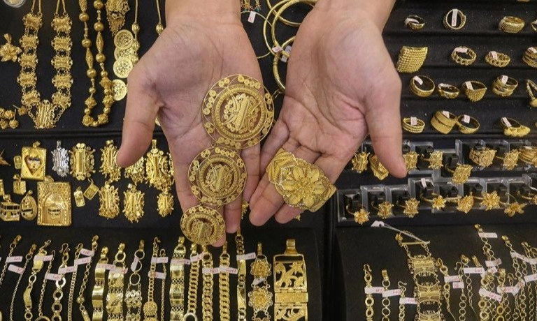 <p>Harga Emas Antam Melejit Rp24 Ribu Jadi Rp1,914 Juta/Gram</p>