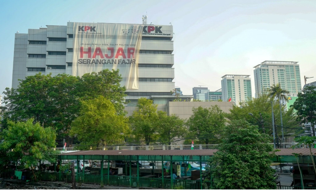 <p>KPK Yakin Presiden Tolak Beri Amnesti Eks Wamenaker</p>