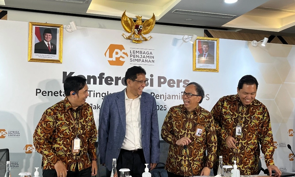 <p id="isPasted">Tok! LPS Pangkas Tingkat Bunga Penjaminan 25 Bps Jadi 3,75%</p>