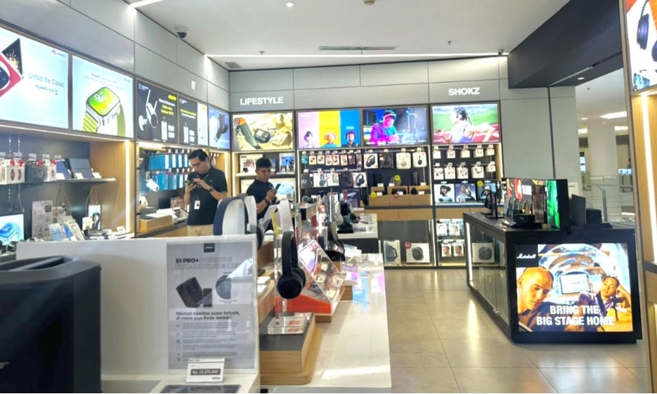 <p>Rekomendasi <em>Lifestyle&nbsp;</em><em>Gadget&nbsp;</em>Untuk Tetap Produktif Dan <em>Stylish</em></p>