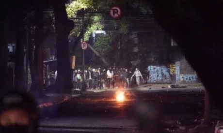 <p>Rektor Unisba Ungkap Kronologi Penembakan Gas Air Mata</p>