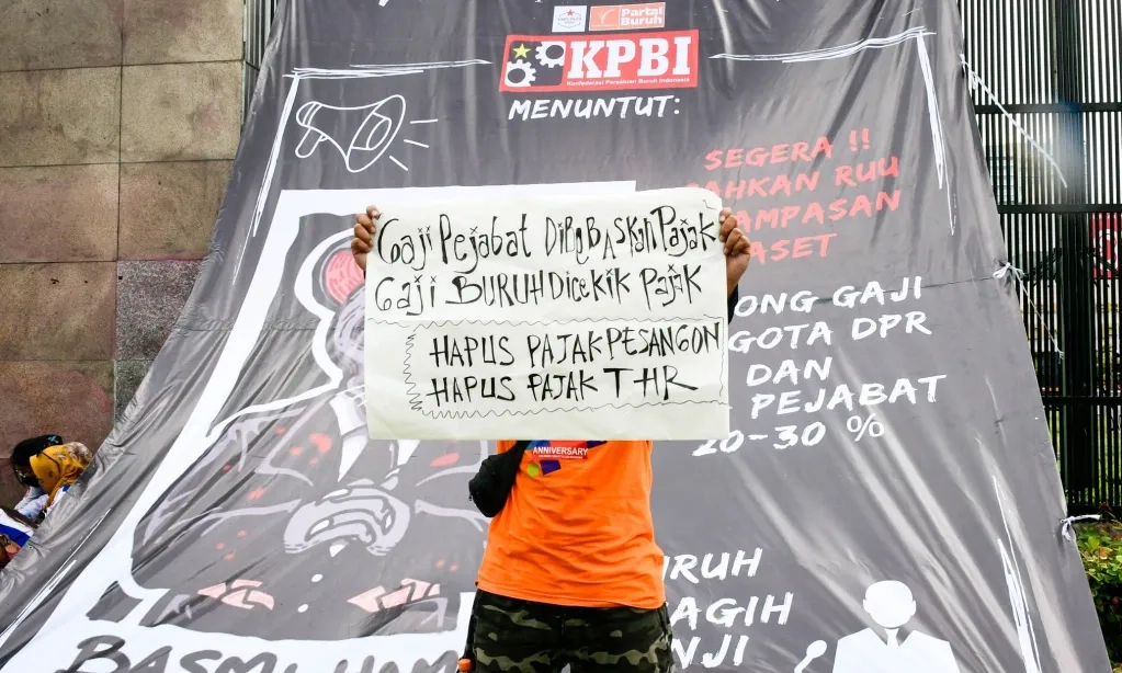 <p>Celios Beberkan Akar Masalah Demo: Ekonomi Melambat</p>