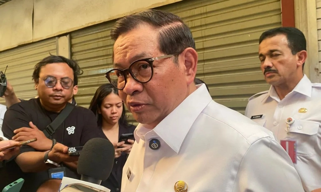 <p>Pramono Ancam Koperasi Pedagang Pasar Pusat Melawai</p>