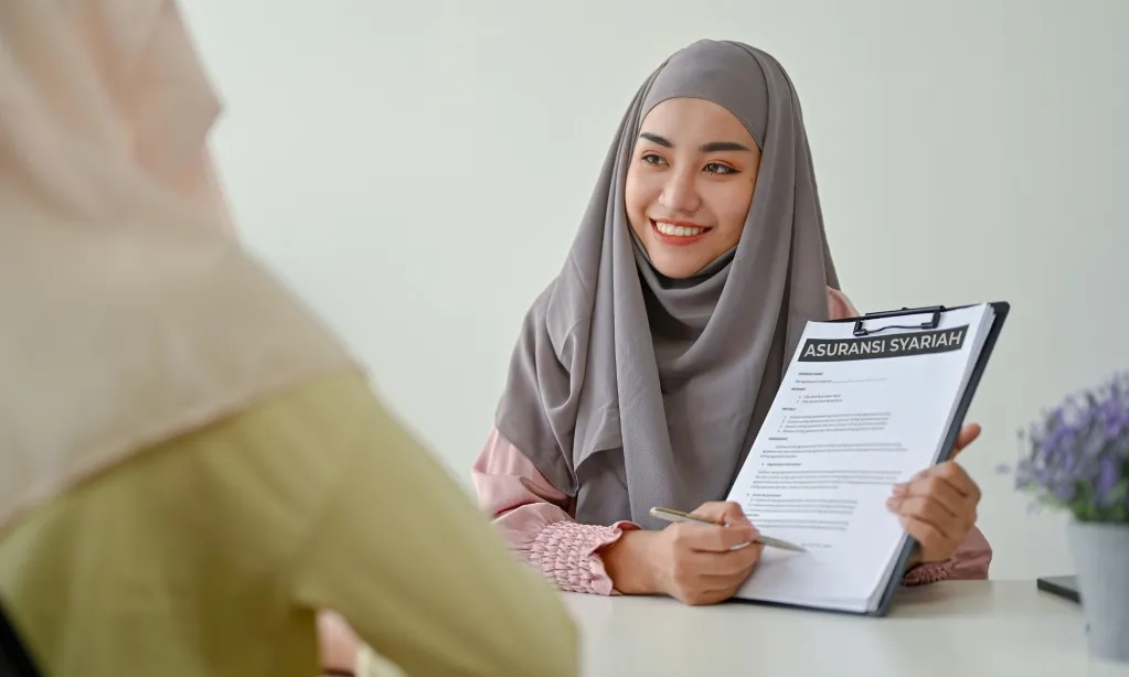 <p id="isPasted">Lini Bisnis <em>B</em><em id="isPasted">ancassurance&nbsp;</em>Bank Mumalat Tumbuh 85%&nbsp;</p>