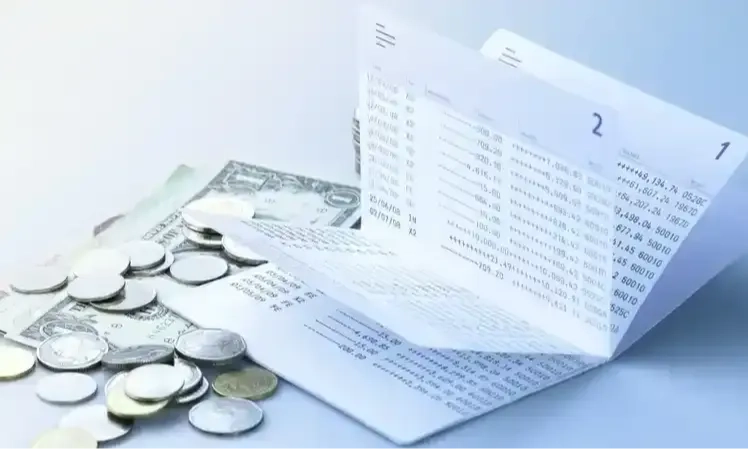 <p id="isPasted">OJK Ungkap Penyebab Tabungan Masyarakat Di Bawah Rp100 Juta Turun</p>