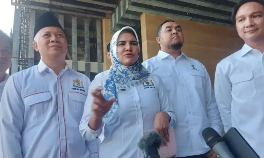 <p id="isPasted">Kasus Tambang, KPK Tahan Ketua Kadin Kaltim</p><p>&nbsp;</p>