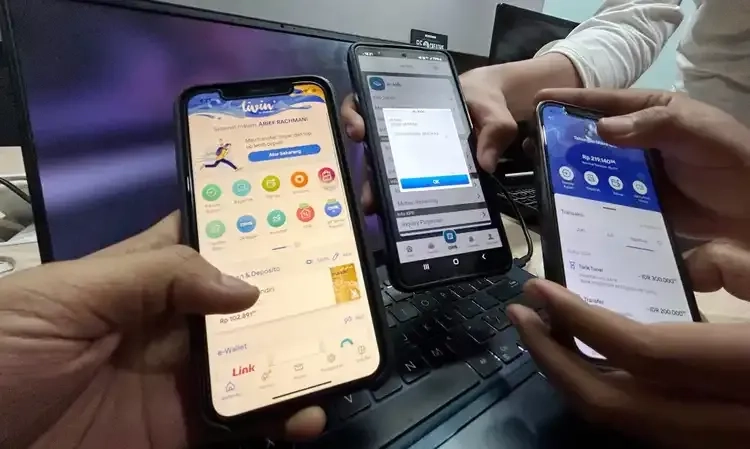 <p id="isPasted">BI: Gaji Masyarakat Untuk Konsumsi Agustus Turun, Cicilan Malah Naik</p>